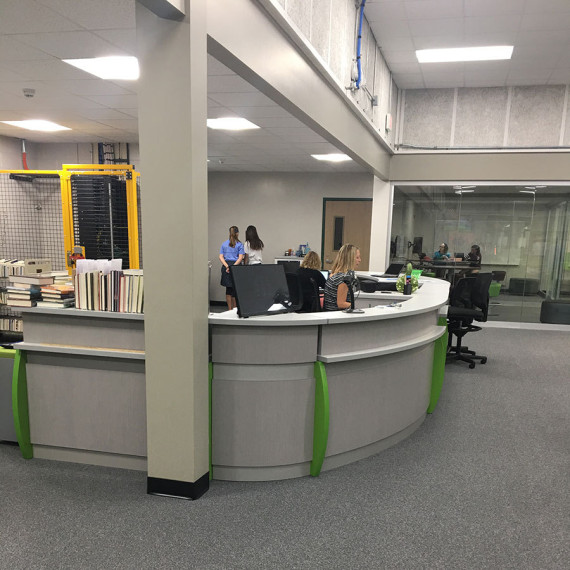 Malibu Circulation Spec Desks - mediatechnologies