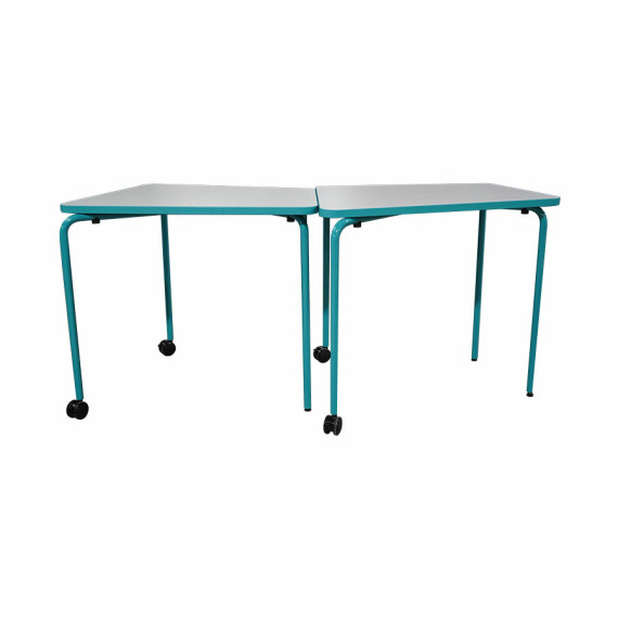 Vee Student Desk - mediatechnologies
